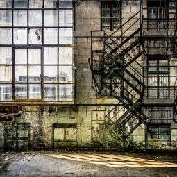 Desolate Windowpane 120x80cm