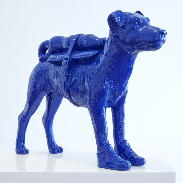 Cloned jack russel with pet bottle - Blue