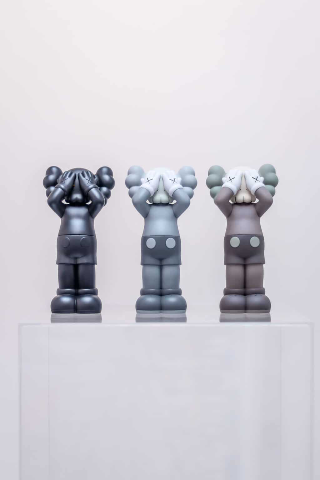 KAWS Holiday UK (Set)