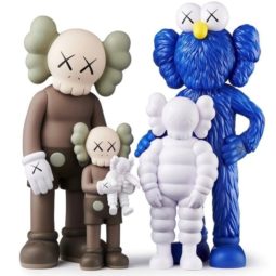 KAWS Family - brown/blue/white