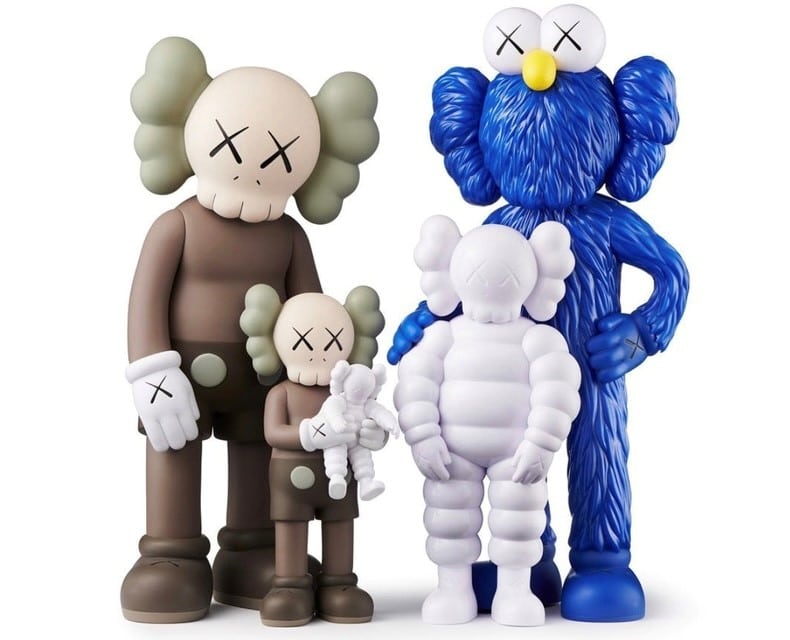 KAWS Family - brown/blue/white
