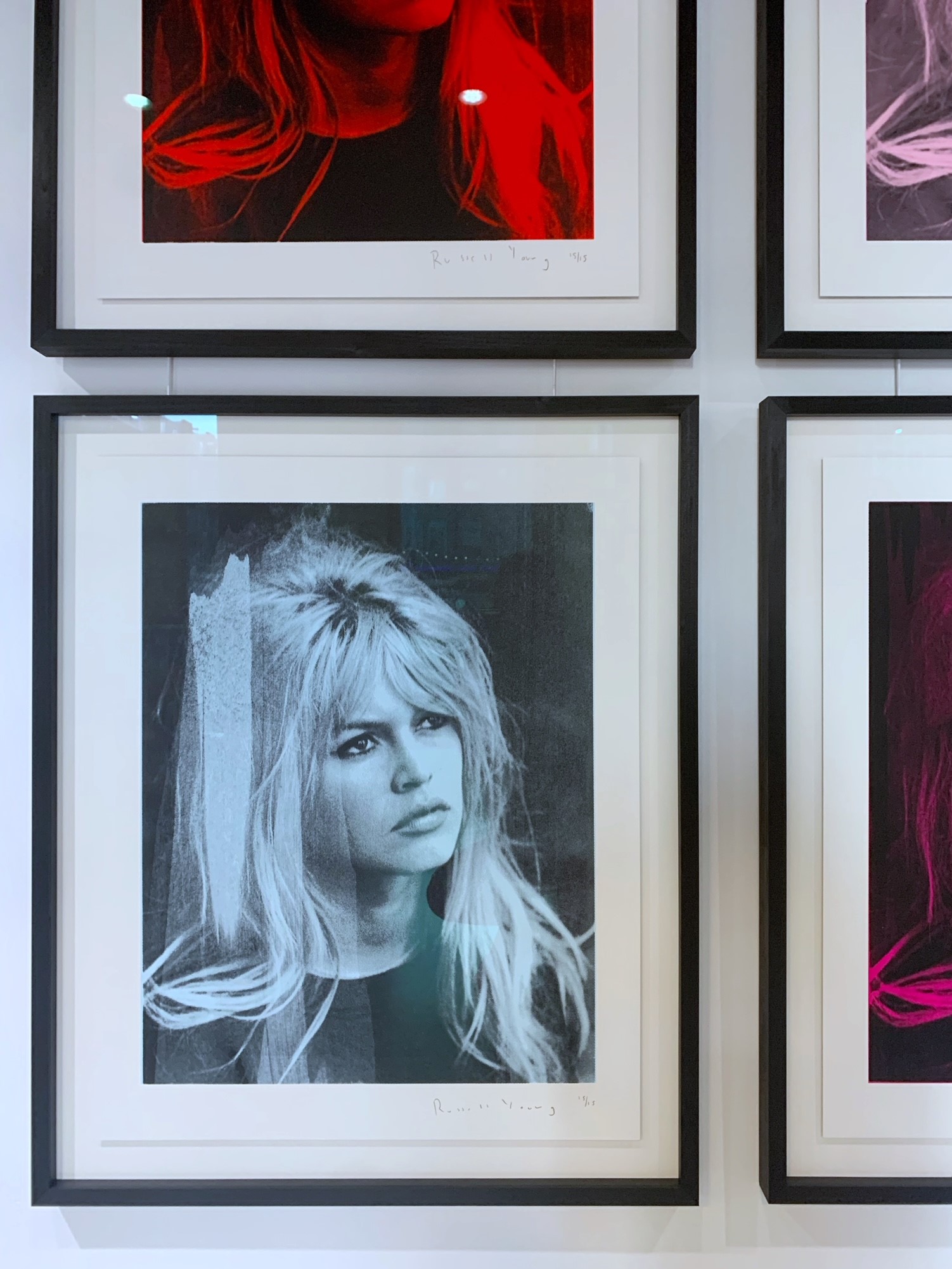 Femme fatale - Electric Pink