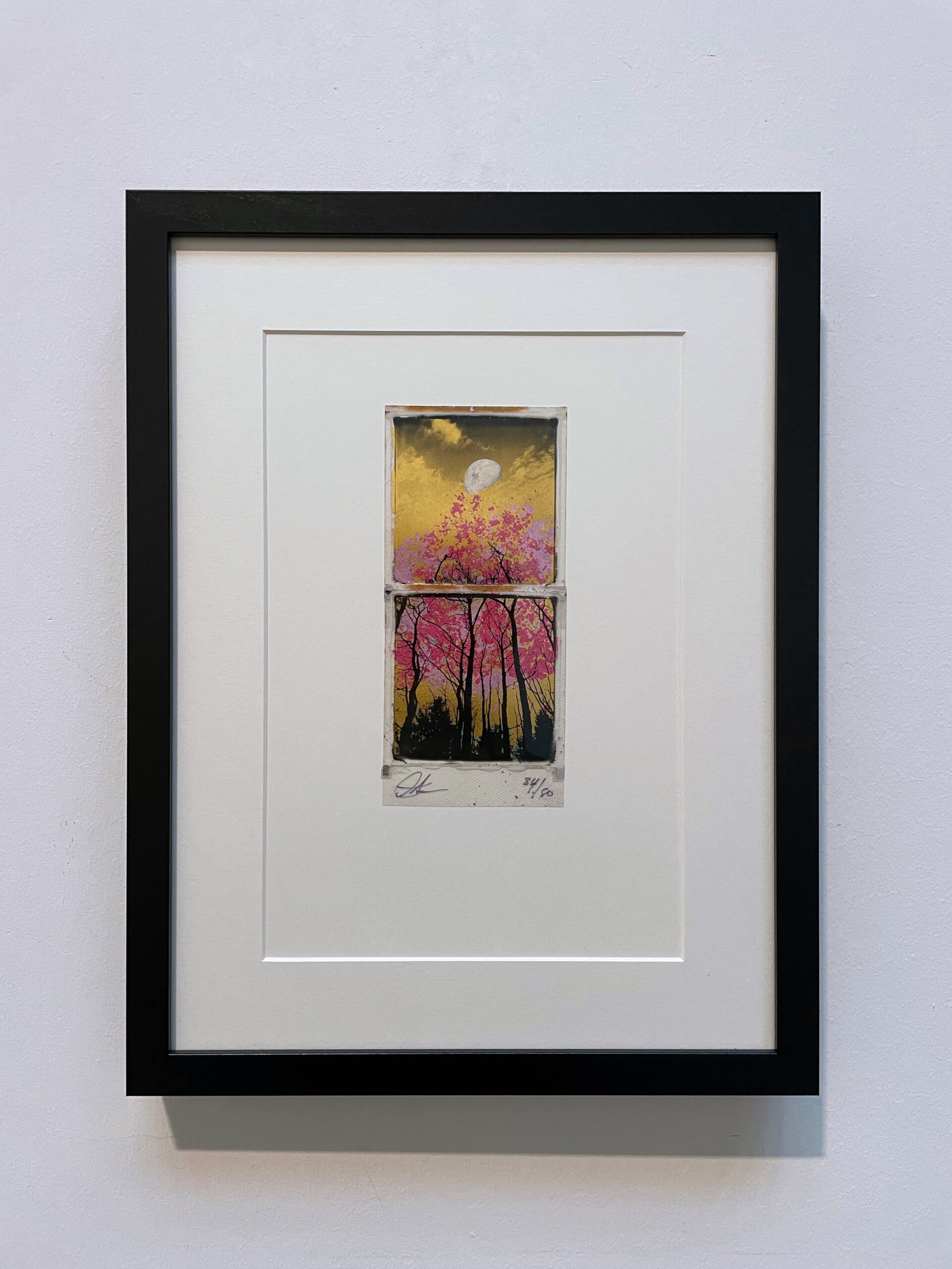 Splitting of the light - gold/pink