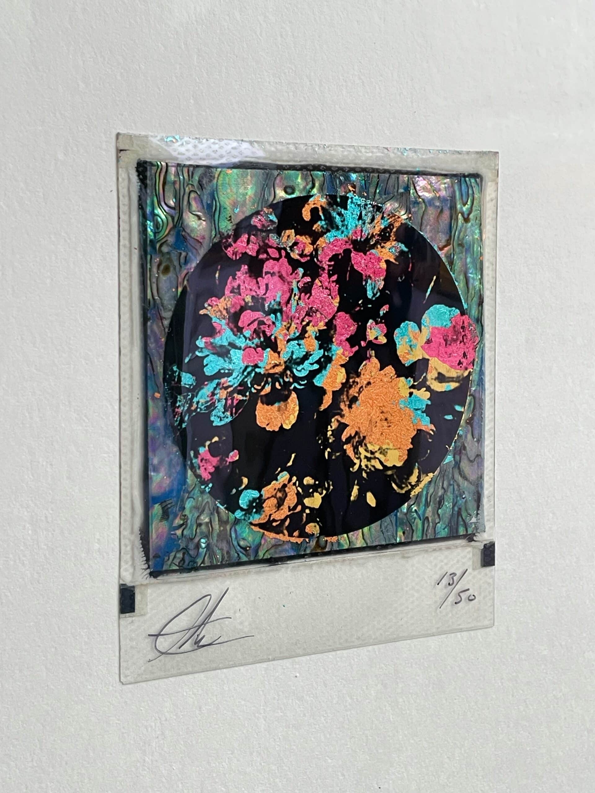 Fractal Flowers - Mother of Pearl