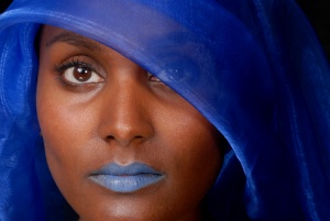 Femme de Monde Bleu I