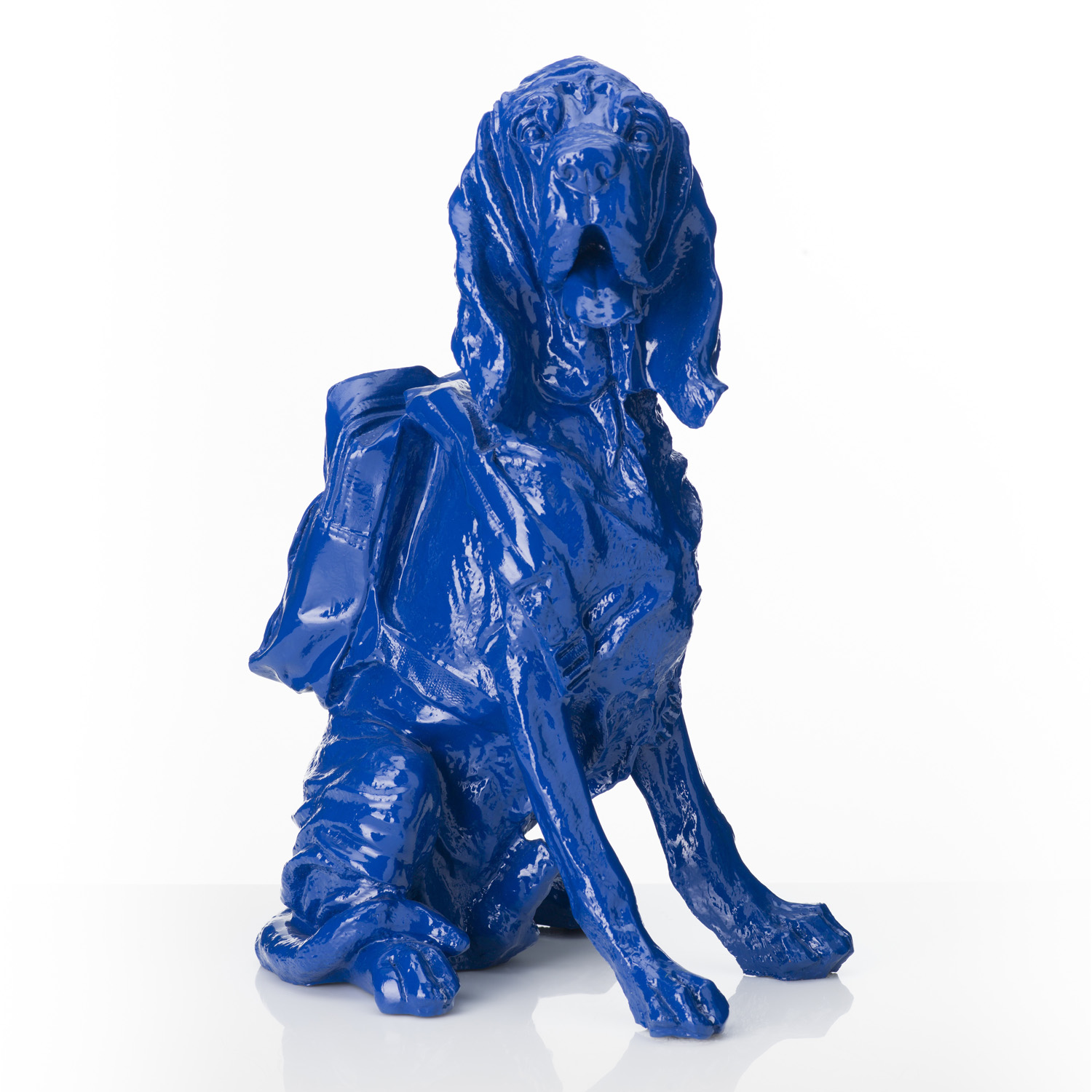 Cloned Bloodhound with Backpack - Blue